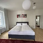 Zentrale Altbauwohnung